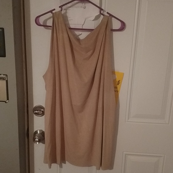 Tank top - Picture 3 of 3